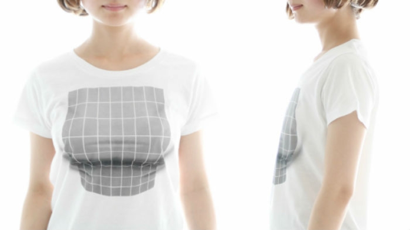 A T-shirt with an optical illusion creates breasts out of nothing