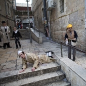 Absoluto Mazl tov: Cómo los judíos en Jerusalén celebraron Purim