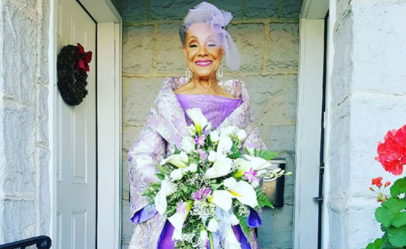 abuela de 86 años se casó con un vestido elegante de su propio diseño