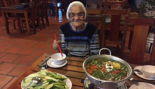 abuela de 89 años de Krasnoyarsk demuestra que nunca es demasiado tarde para comenzar a explorar el mundo abuela de 89 años de Krasnoyarsk demuestra que nunca es demasiado tarde para comenzar a explorar el mundo