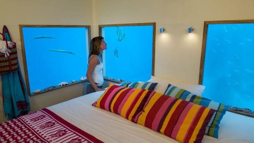 Africa&#39;s first underwater hotel room