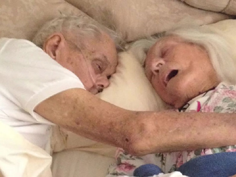 After 75 years of marriage, they died at the same time — in each other's arms