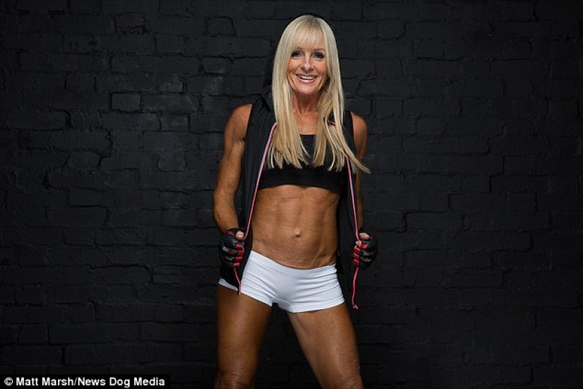 Age is not a hindrance: 52—year-old British bodybuilder conquers bikini contests