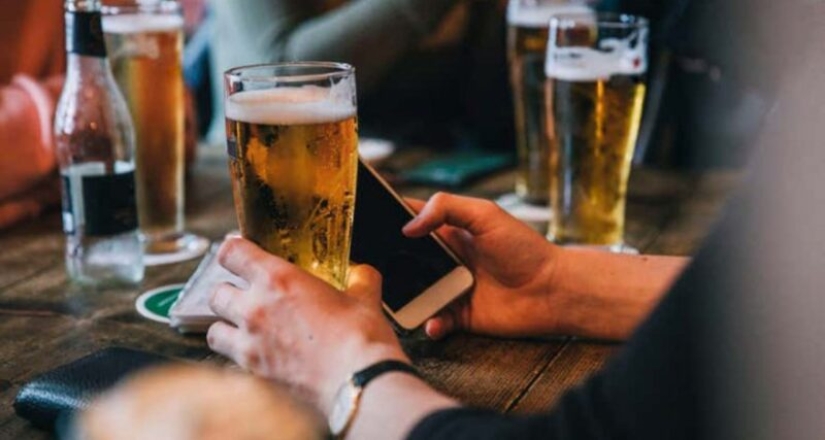 Ahora los teléfonos inteligentes podrán averiguar si su propietario está borracho o no