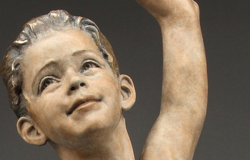 Almost alive: Incredibly realistic sculptures about a happy childhood