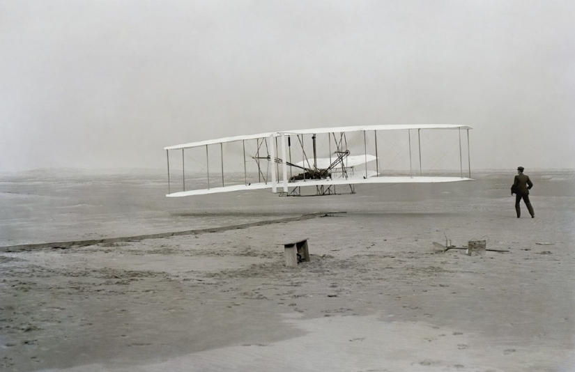 Almost like in real life: photographers recreated famous historical images in miniature