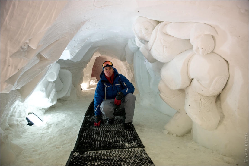 Alps &quot;except for skis&quot;: Caves of the snow grotto