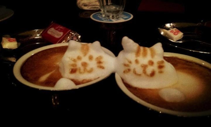 Amazing 3D Latte Drawings