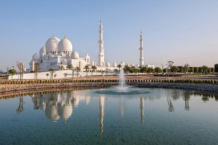 Amazing places of worship around the world