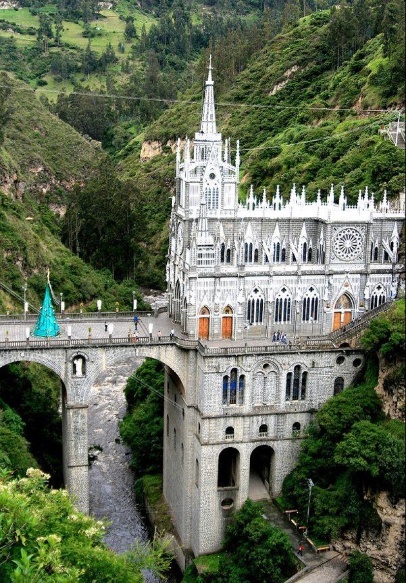 Amazing places of worship around the world