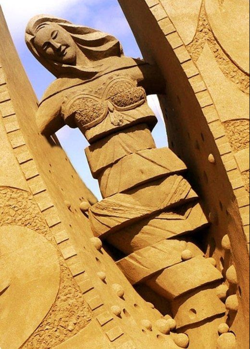 Amazing sand sculptures from a Chinese master