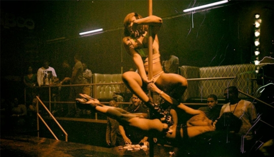 Amor joven: la cultura del striptease y el dancehall en Jamaica