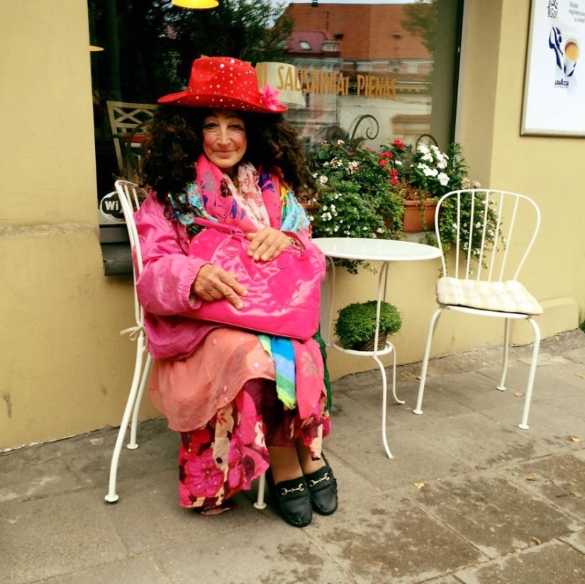 An 80-year-old homeless woman from Vilnius has become a local celebrity and a real style icon