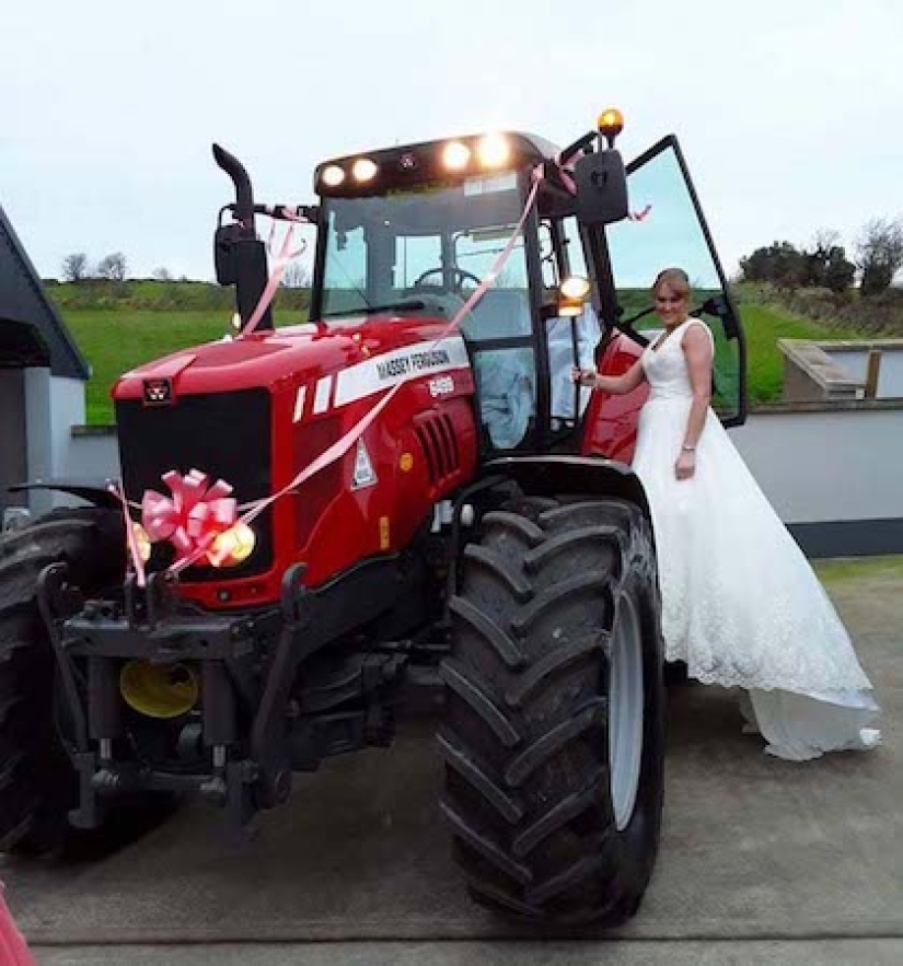 An Irish woman fulfilled a childhood dream by arriving at a wedding on a red tractor