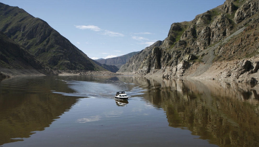 Año en el río Yenisei