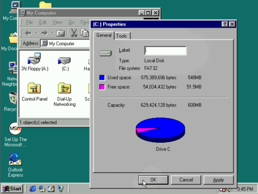 Anyone who grew up in the 90s will recognize these 15 screenshots