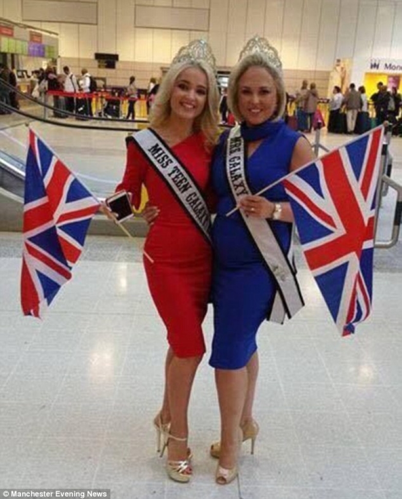Apple from the apple tree: gorgeous mom and daughter just blew up a beauty contest