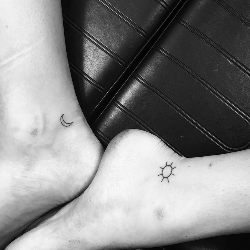 Arte de tatuaje mínimo de Jonboy, quien tatuó a Kendall Jenner