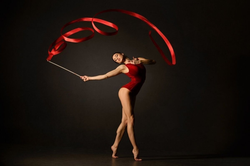 Bailarinas y gimnastas profesionales: 15 fotos sinceras sin vulgaridad (16+)
