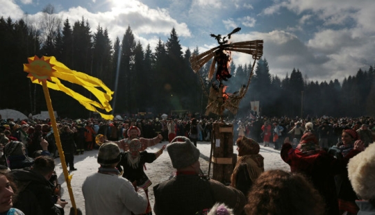 &quot;Bakshevskaya Maslitsa&quot; in a secret glade in the Moscow region