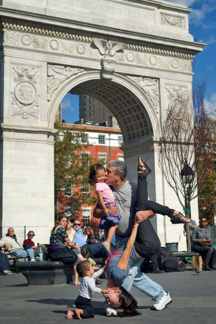 Ballet dancers have fun