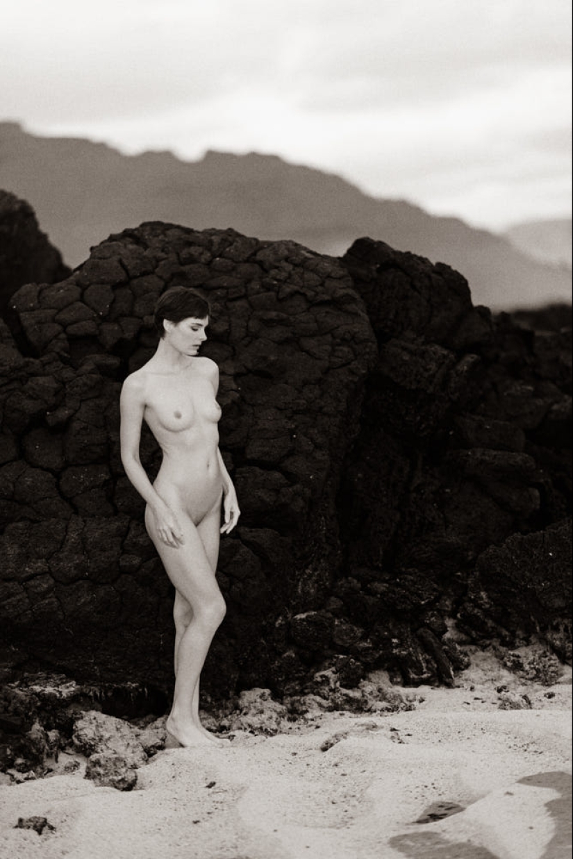 Beautiful erotica from the master of the nude genre Andy Kunar