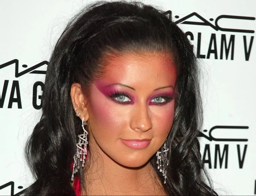 Beauty is a terrible force. A selection of the most ridiculous celebrity makeup
