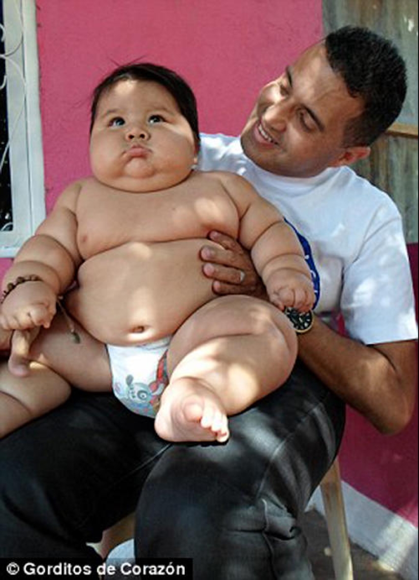 Bebe obeso de 8 meses es arrebatado a sus padres