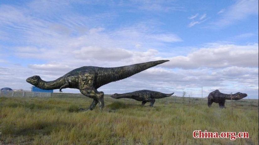 Besando dinosaurios de Eren Caliente en China