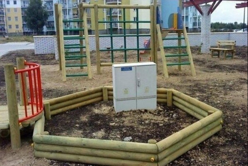 Best kids: 15 spectacular failures of designers of playgrounds