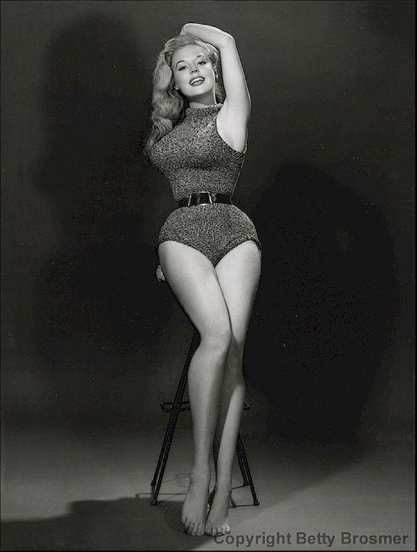 Betty Brosmer is the owner of the most gorgeous figure of the 50s