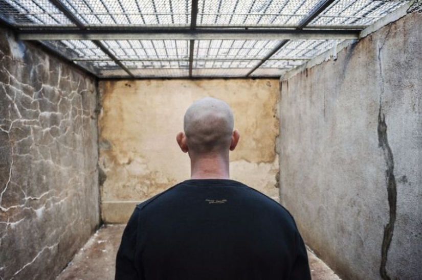 Beyond the bars: a project by French photographer Grégoire Korganov