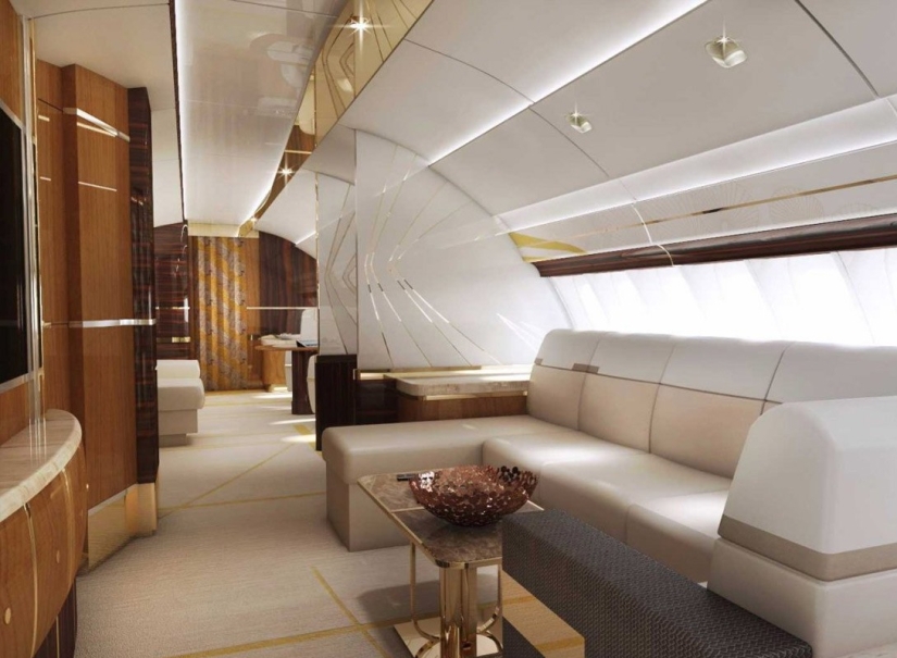 Boeing 747 VIP: flying palace