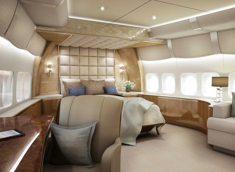 Boeing 747 VIP: flying palace