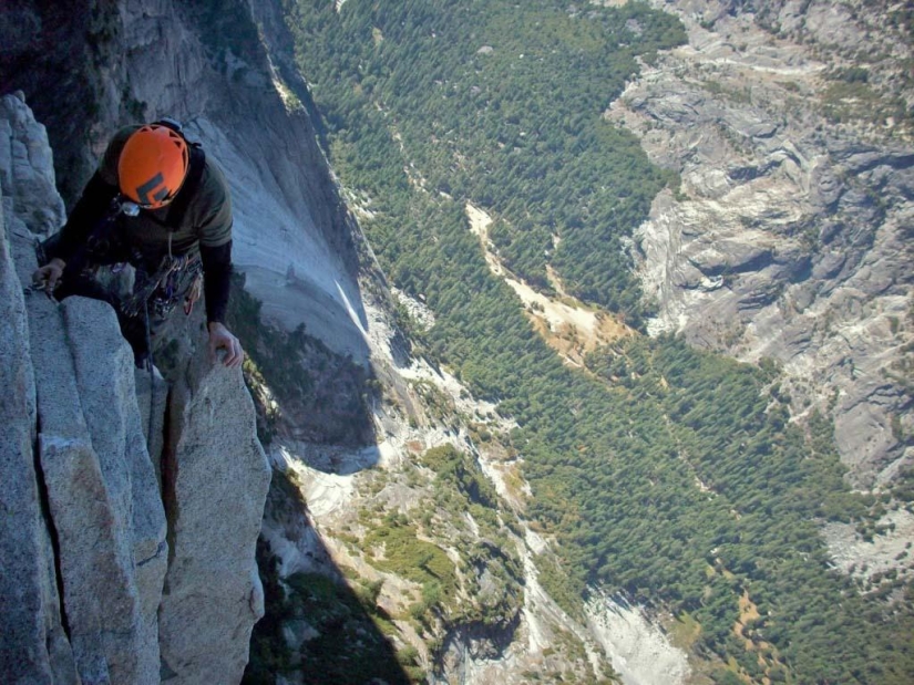 Breathtaking photos of rock climbers