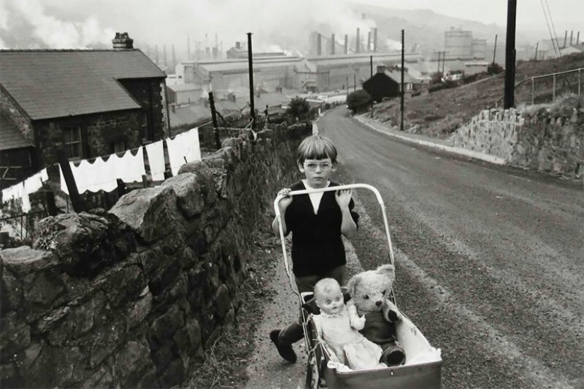 Britain of the 1960s in the lens of the legendary Bruce Davidson