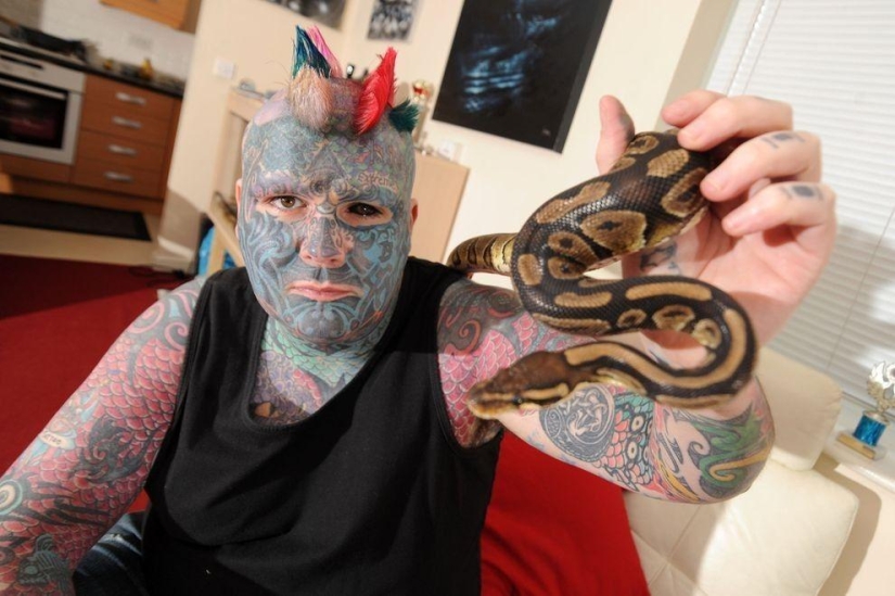 Britain&#39;s most tattooed man