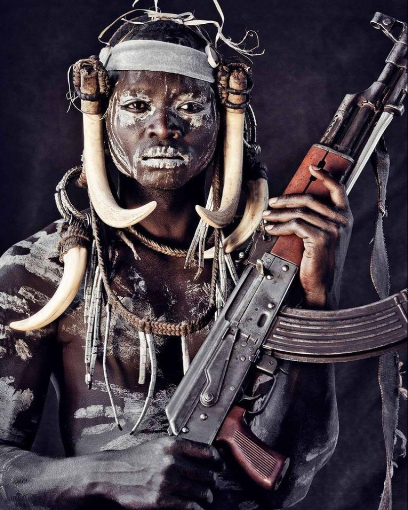 British photographer Jimmy Nelson: Savages with machine guns