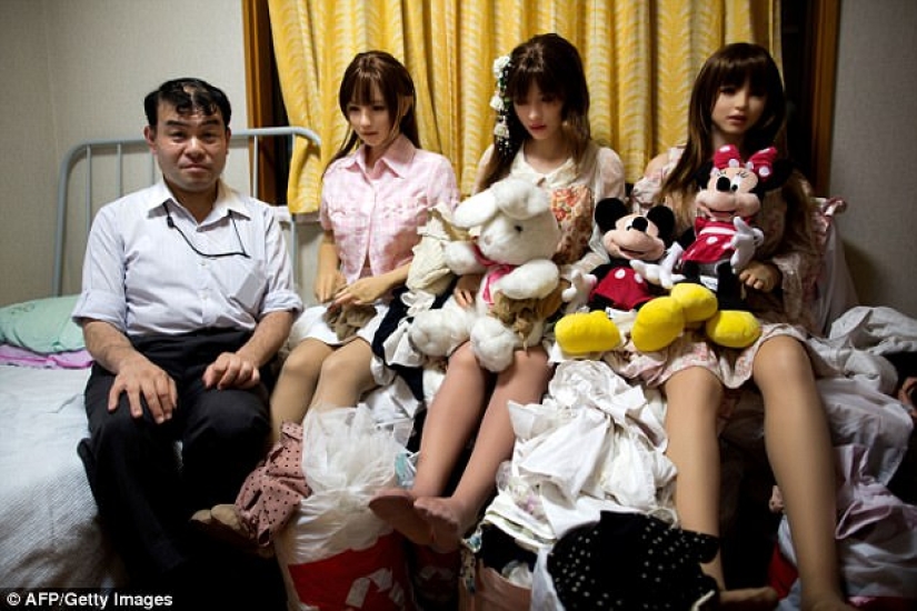 Cada vez más japoneses prefieren las relaciones con muñecas sexuales de goma
