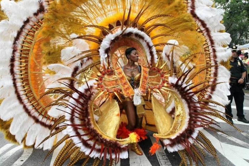 Caribbean Carnival in New York Pictolic