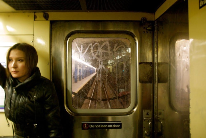 Cautivando Harlem y otras áreas de Nueva York en fotos conmovedoras de Ruben Natal-San Miguel