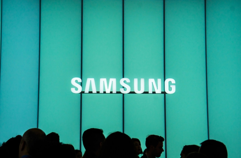 CEO de Samsung condenado a 5 años de prisión