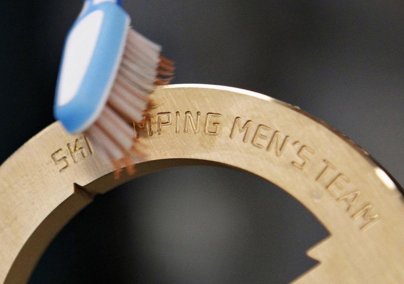 Cherished 535 grams: how Olympic medals are made