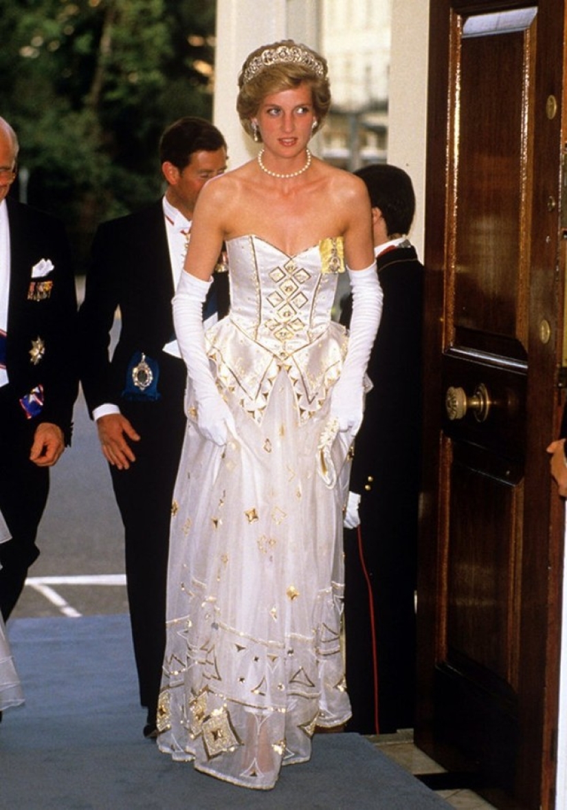Chic and shine: 15 most expensive and luxurious dresses in the world