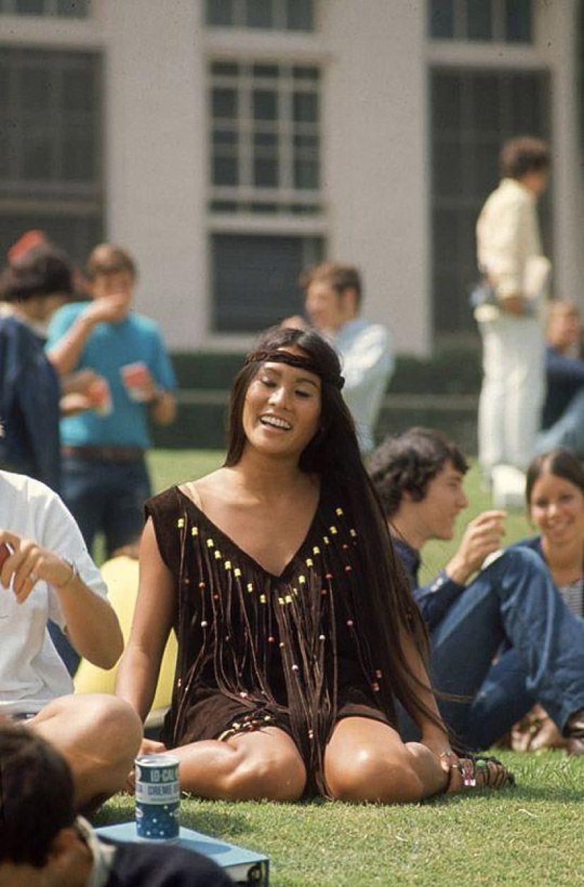 Chicas de secundaria, 1969