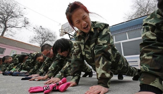 China fights internet addiction with drills