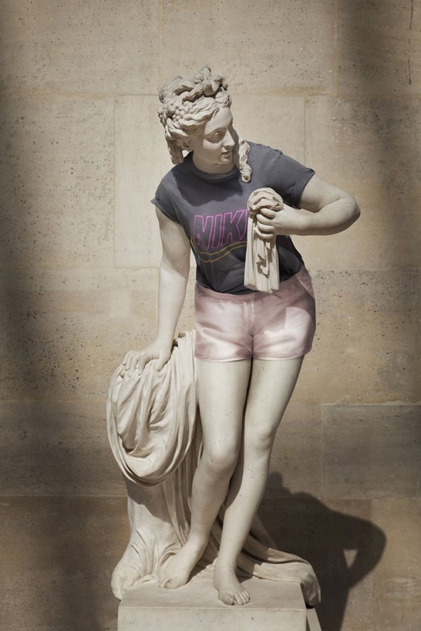 Classic sculptures dressed like hipsters