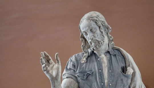 Classic sculptures dressed like hipsters
