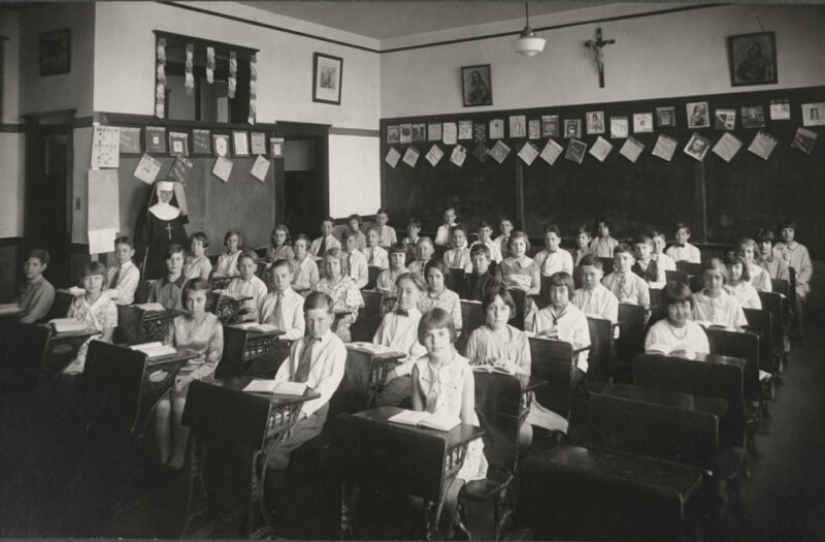 Cómo era la escuela hace 100 años