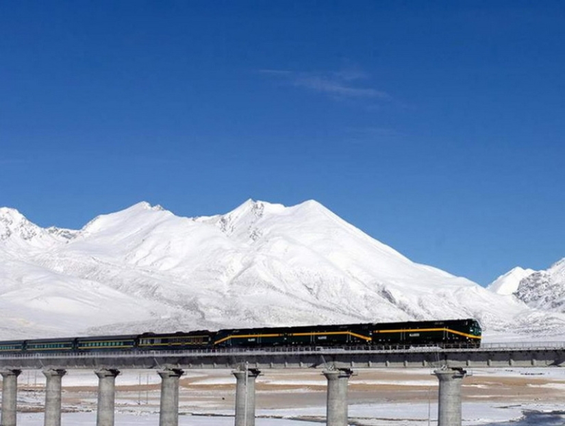 Cómo los chinos construyeron el ferrocarril al Tíbet